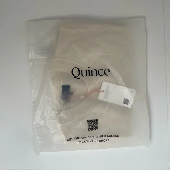 Quince Ivory Mongolian Cashmere Sweater NWT - Picture 9 of 11